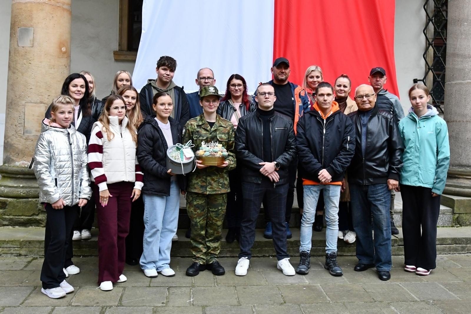 Zdjęcie w galerii na portalu naszraciborz.pl: Śląski Oddział Straży Granicznej z Raciborza zasiliło 42 nowych funkcjonariuszy wiadomości z regionu