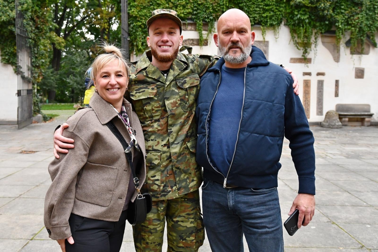Zdjęcie w galerii na portalu naszraciborz.pl: Śląski Oddział Straży Granicznej z Raciborza zasiliło 42 nowych funkcjonariuszy wiadomości z regionu