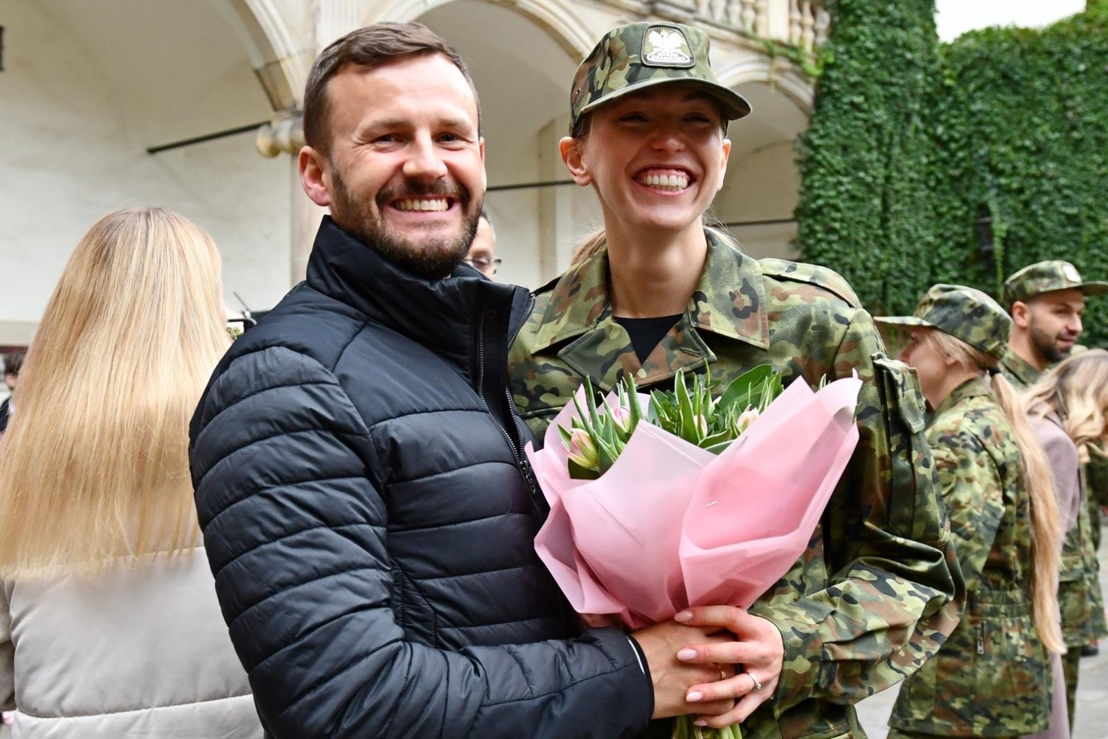 Zdjęcie w galerii na portalu naszraciborz.pl: Śląski Oddział Straży Granicznej z Raciborza zasiliło 42 nowych funkcjonariuszy wiadomości z regionu