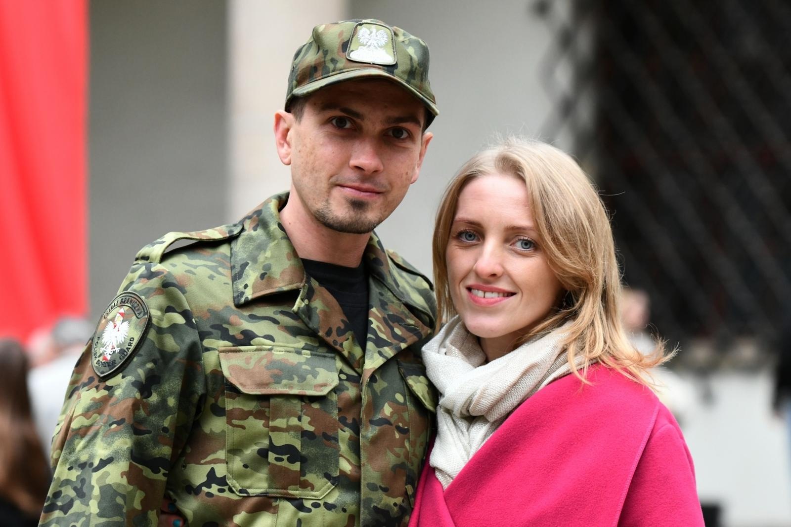 Zdjęcie w galerii na portalu naszraciborz.pl: Śląski Oddział Straży Granicznej z Raciborza zasiliło 42 nowych funkcjonariuszy wiadomości z regionu