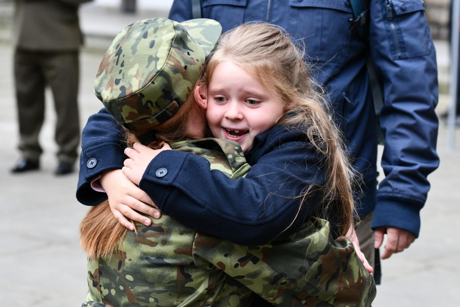 Zdjęcie w galerii na portalu naszraciborz.pl: Śląski Oddział Straży Granicznej z Raciborza zasiliło 42 nowych funkcjonariuszy wiadomości z regionu