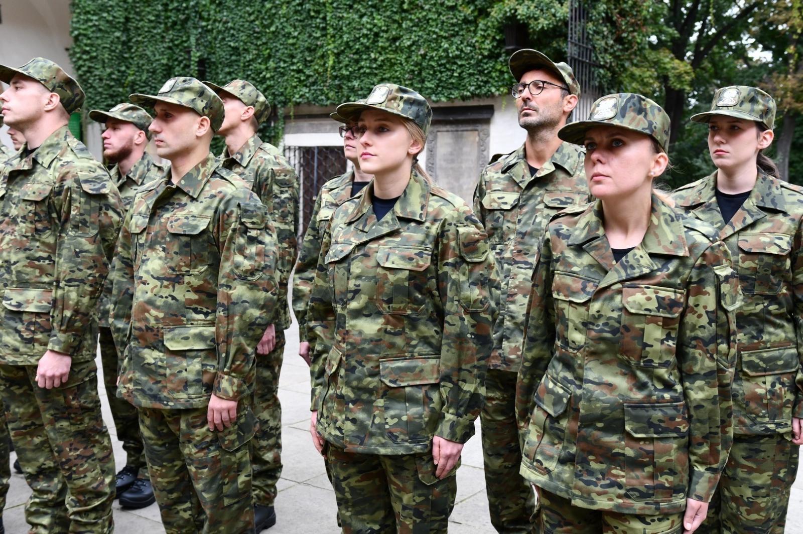 Zdjęcie w galerii na portalu naszraciborz.pl: Śląski Oddział Straży Granicznej z Raciborza zasiliło 42 nowych funkcjonariuszy wiadomości z regionu