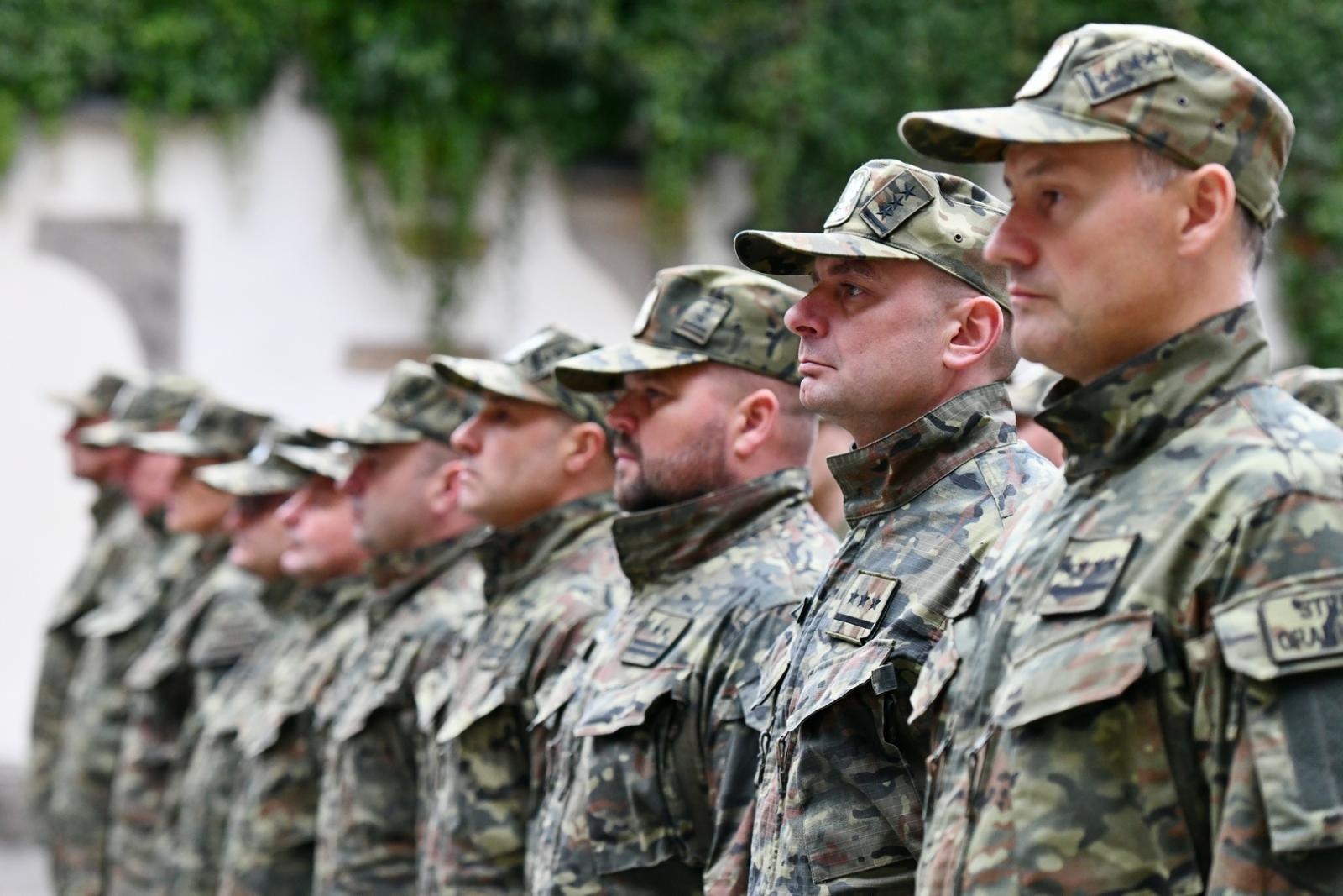 Zdjęcie w galerii na portalu naszraciborz.pl: Śląski Oddział Straży Granicznej z Raciborza zasiliło 42 nowych funkcjonariuszy wiadomości z regionu