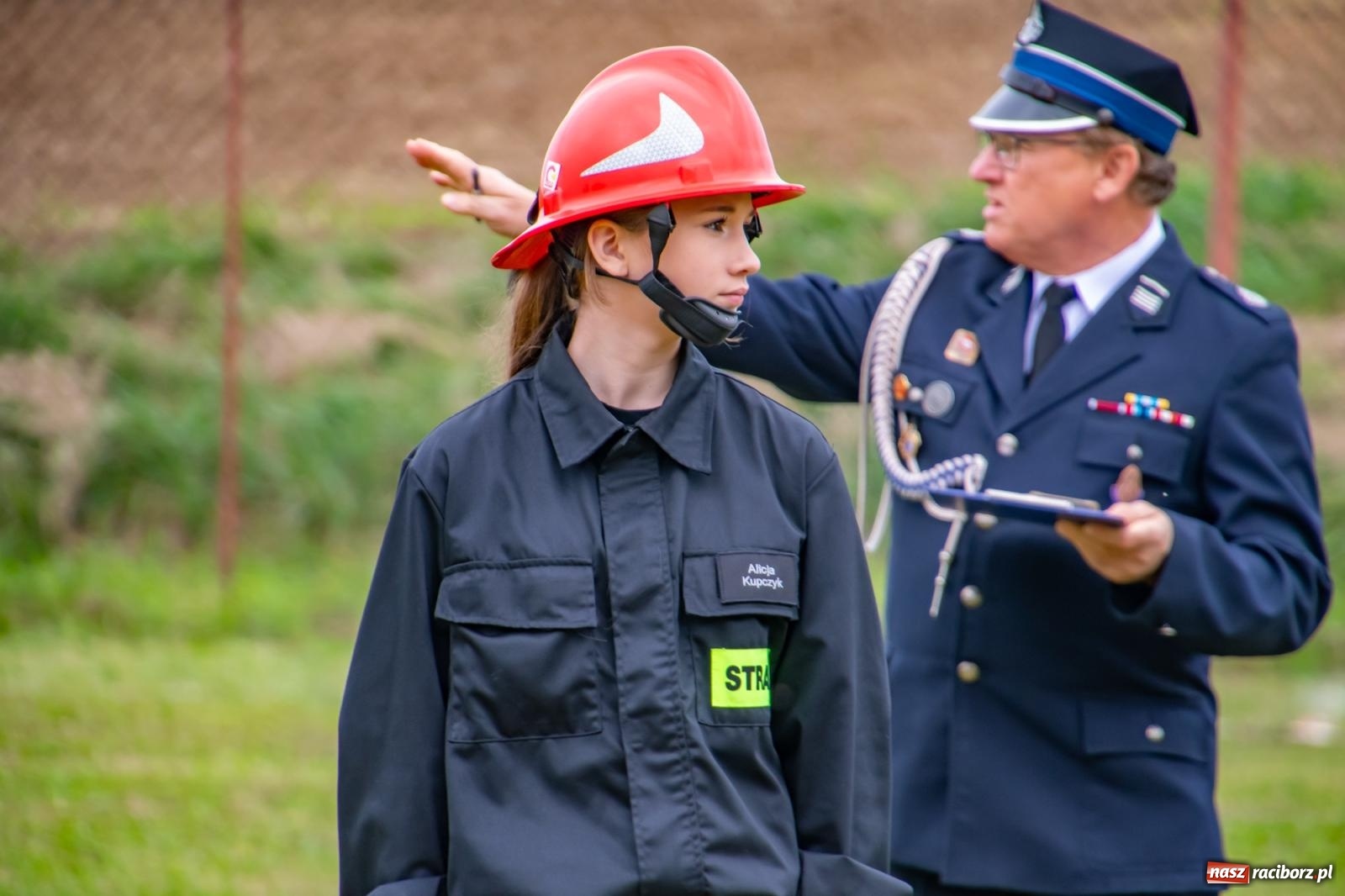 Zdjęcie w galerii na portalu naszraciborz.pl: Strażacka przyjaźń bez granic. Gminne zawody sportowo-pożarnicze w Pogrzebieniu wiadomości z regionu