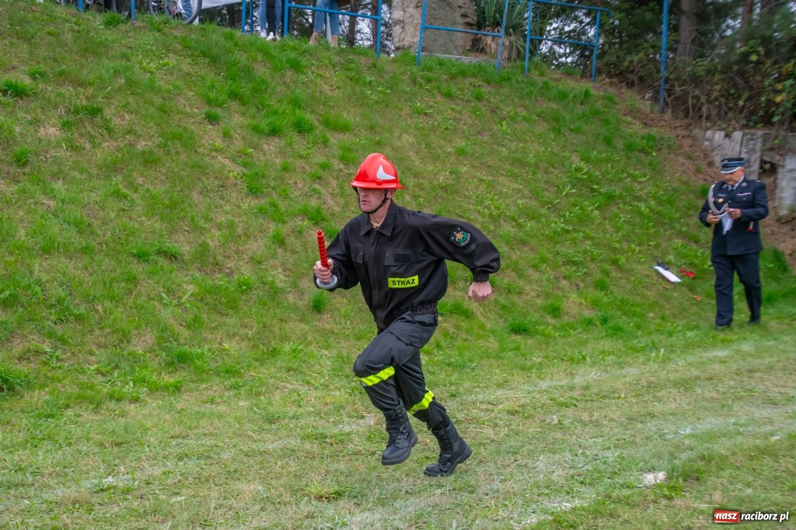Zdjęcie w galerii na portalu naszraciborz.pl: Strażacka przyjaźń bez granic. Gminne zawody sportowo-pożarnicze w Pogrzebieniu wiadomości z regionu