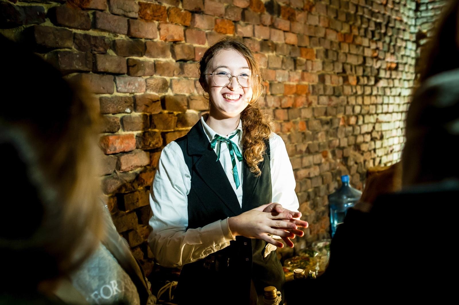 Zdjęcie w galerii na portalu naszraciborz.pl: Ruiny pałacu w Sławikowie rozświetlone – I Noc Eickstedtów za nami [FOTO i WIDEO] wiadomości z regionu