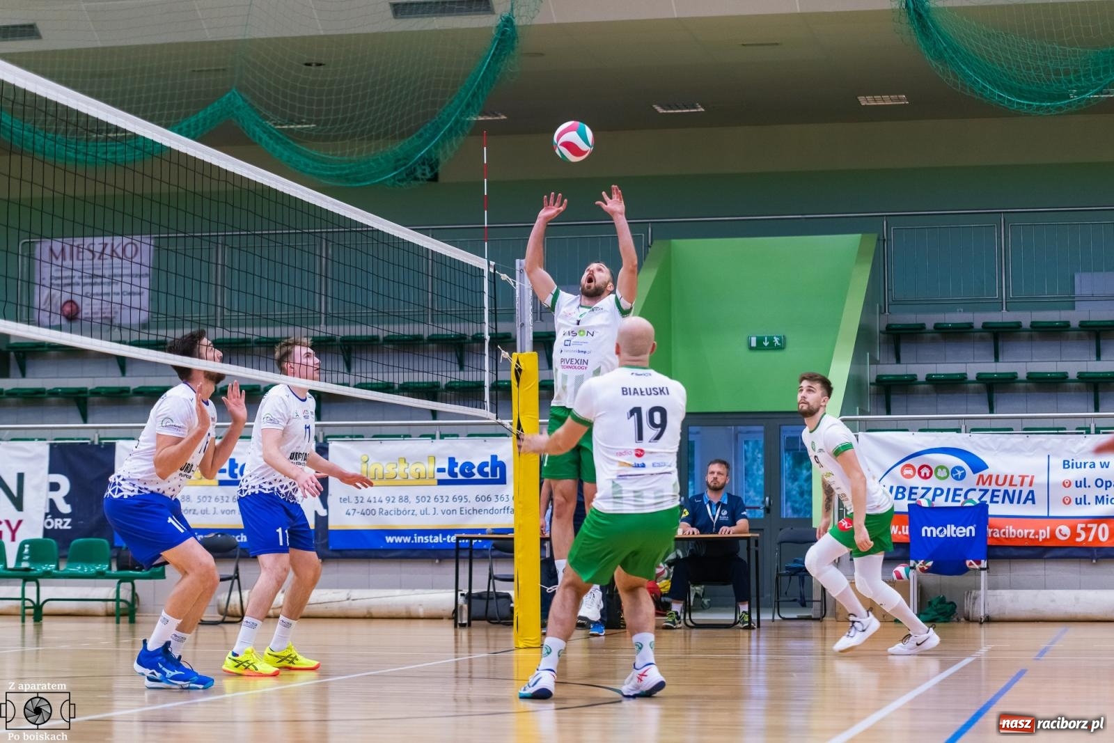 Zdjęcie w galerii na portalu naszraciborz.pl: Ruszył nowy sezon w I lidze siatkówki. Dreszczowiec bez happy endu na inaugurację w Raciborzu [FOTO i WIDEO] wiadomości z regionu