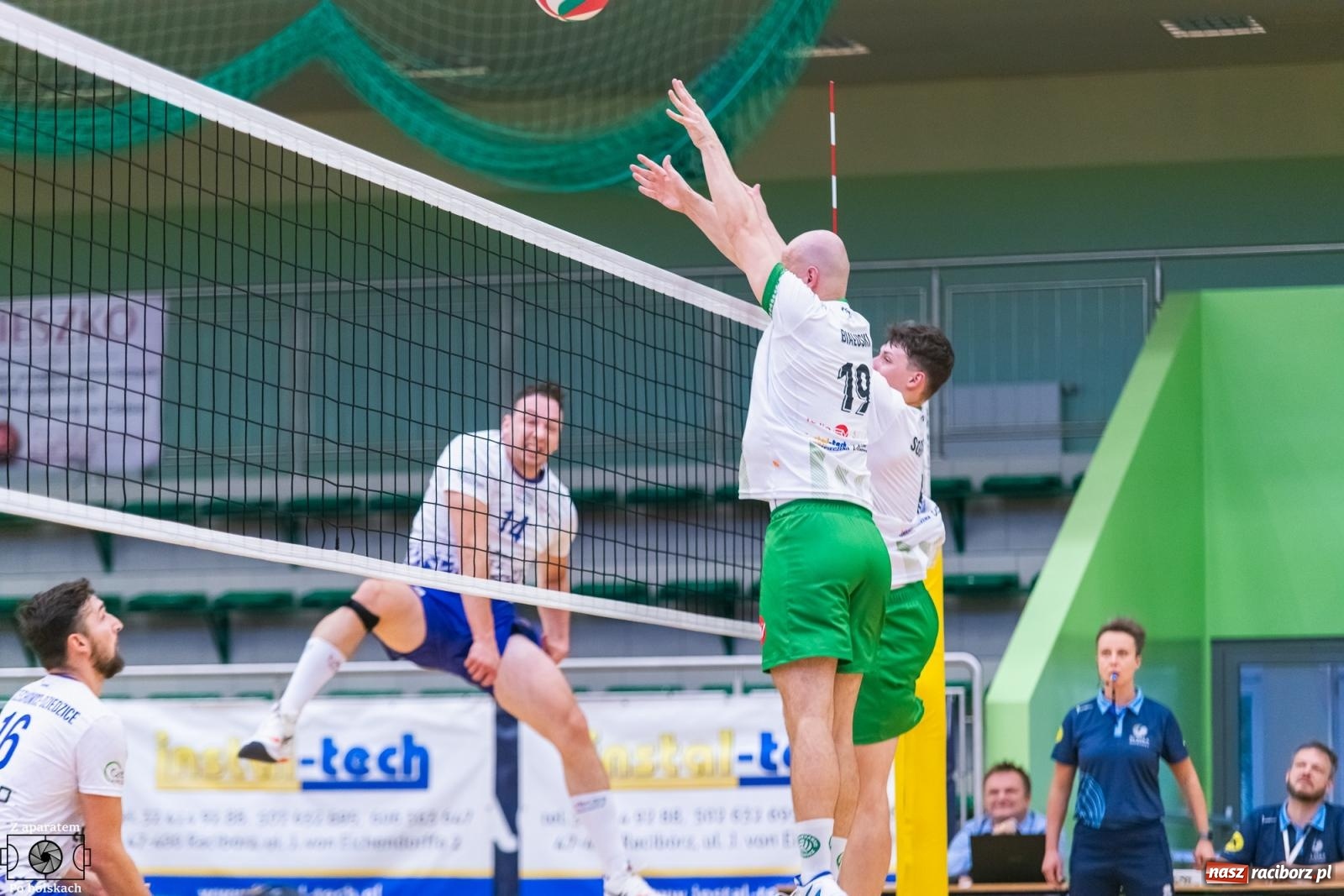 Zdjęcie w galerii na portalu naszraciborz.pl: Ruszył nowy sezon w I lidze siatkówki. Dreszczowiec bez happy endu na inaugurację w Raciborzu [FOTO i WIDEO] wiadomości z regionu