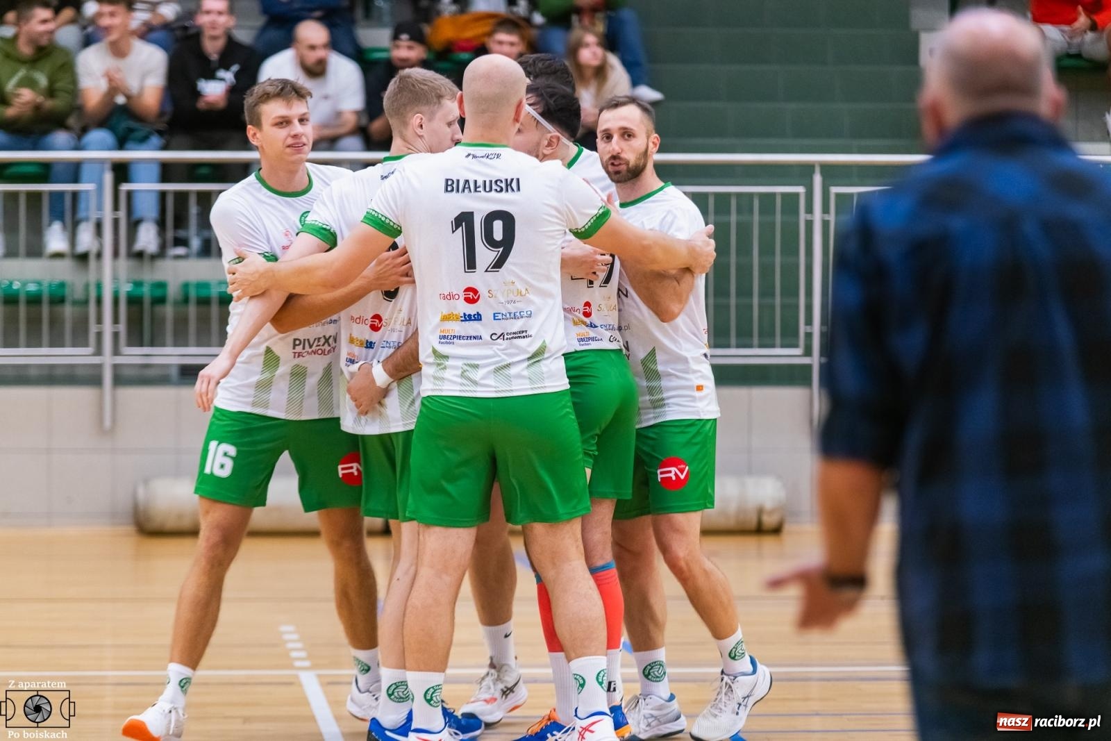 Zdjęcie w galerii na portalu naszraciborz.pl: Ruszył nowy sezon w I lidze siatkówki. Dreszczowiec bez happy endu na inaugurację w Raciborzu [FOTO i WIDEO] wiadomości z regionu
