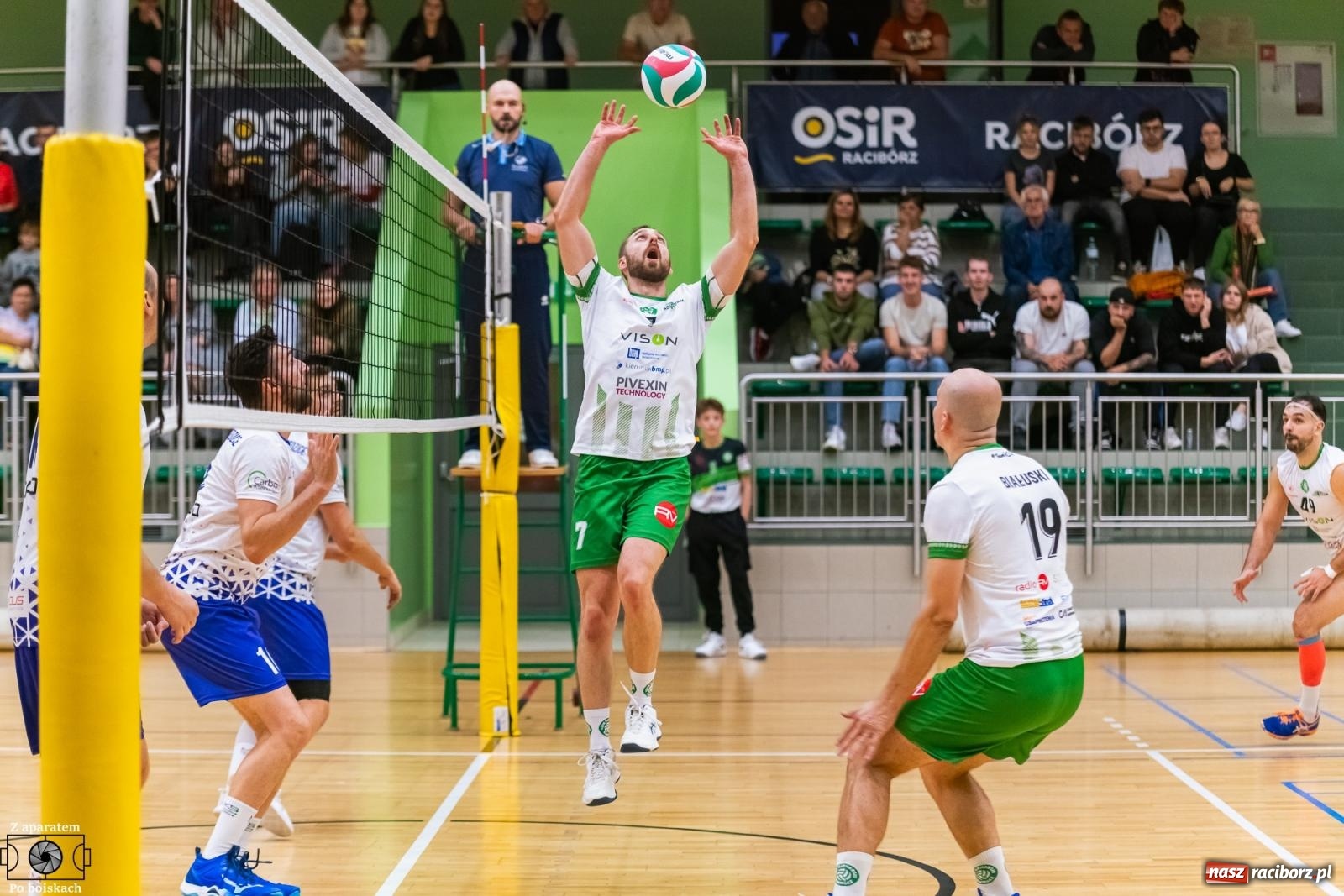Zdjęcie w galerii na portalu naszraciborz.pl: Ruszył nowy sezon w I lidze siatkówki. Dreszczowiec bez happy endu na inaugurację w Raciborzu [FOTO i WIDEO] wiadomości z regionu