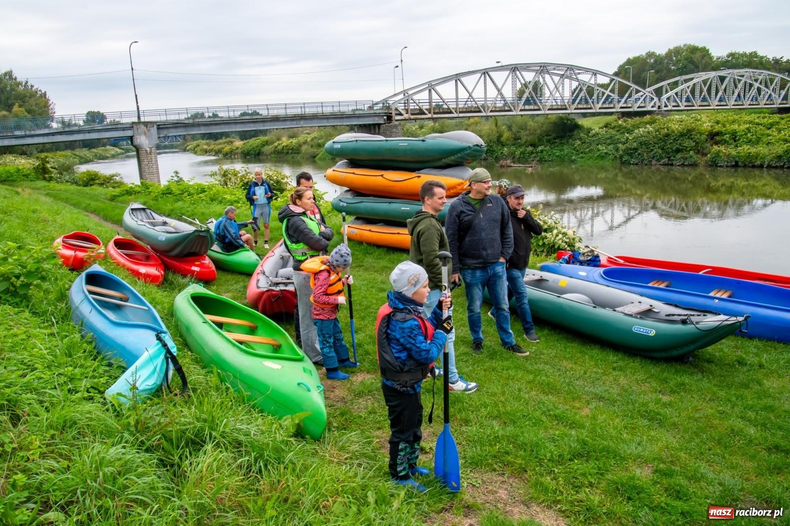 Zdjęcie w galerii na portalu naszraciborz.pl: Graniczne Meandry Odry symbolicznie zamknięte. Do przyszłego roku wiadomości z regionu