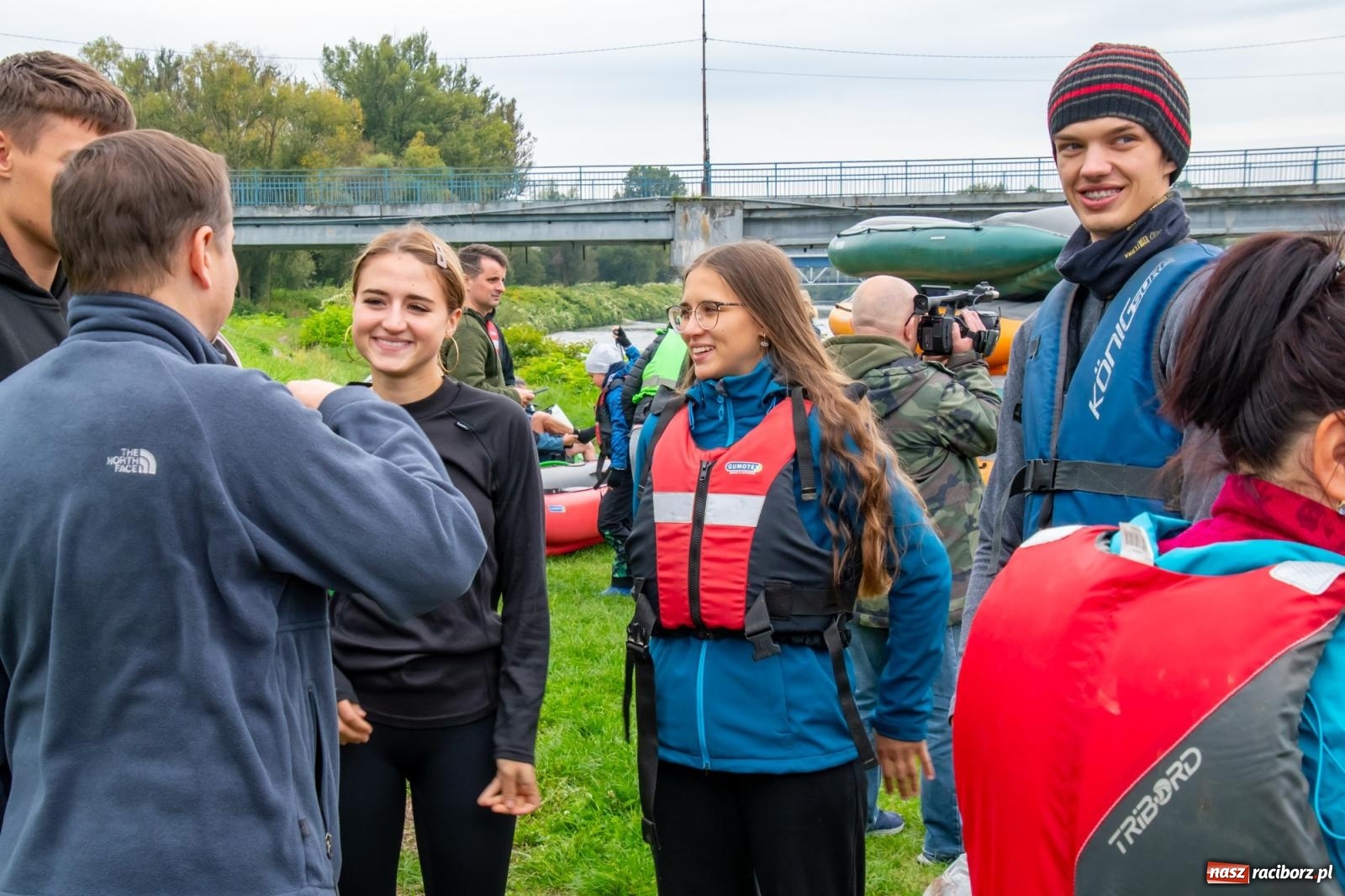 Zdjęcie w galerii na portalu naszraciborz.pl: Graniczne Meandry Odry symbolicznie zamknięte. Do przyszłego roku wiadomości z regionu