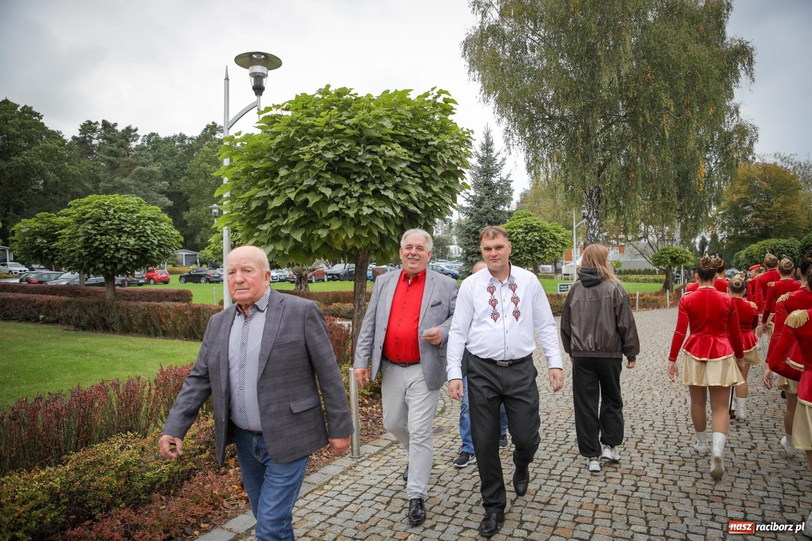 Zdjęcie w galerii na portalu naszraciborz.pl: Szymocice świętowały 25 lat Oktoberfestu. Na scenie Toby i Francesco Napoli [FOTO] wiadomości z regionu