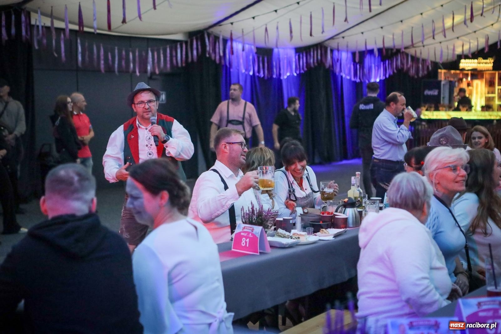 Zdjęcie w galerii na portalu naszraciborz.pl: Szymocice świętowały 25 lat Oktoberfestu. Na scenie Toby i Francesco Napoli [FOTO] wiadomości z regionu