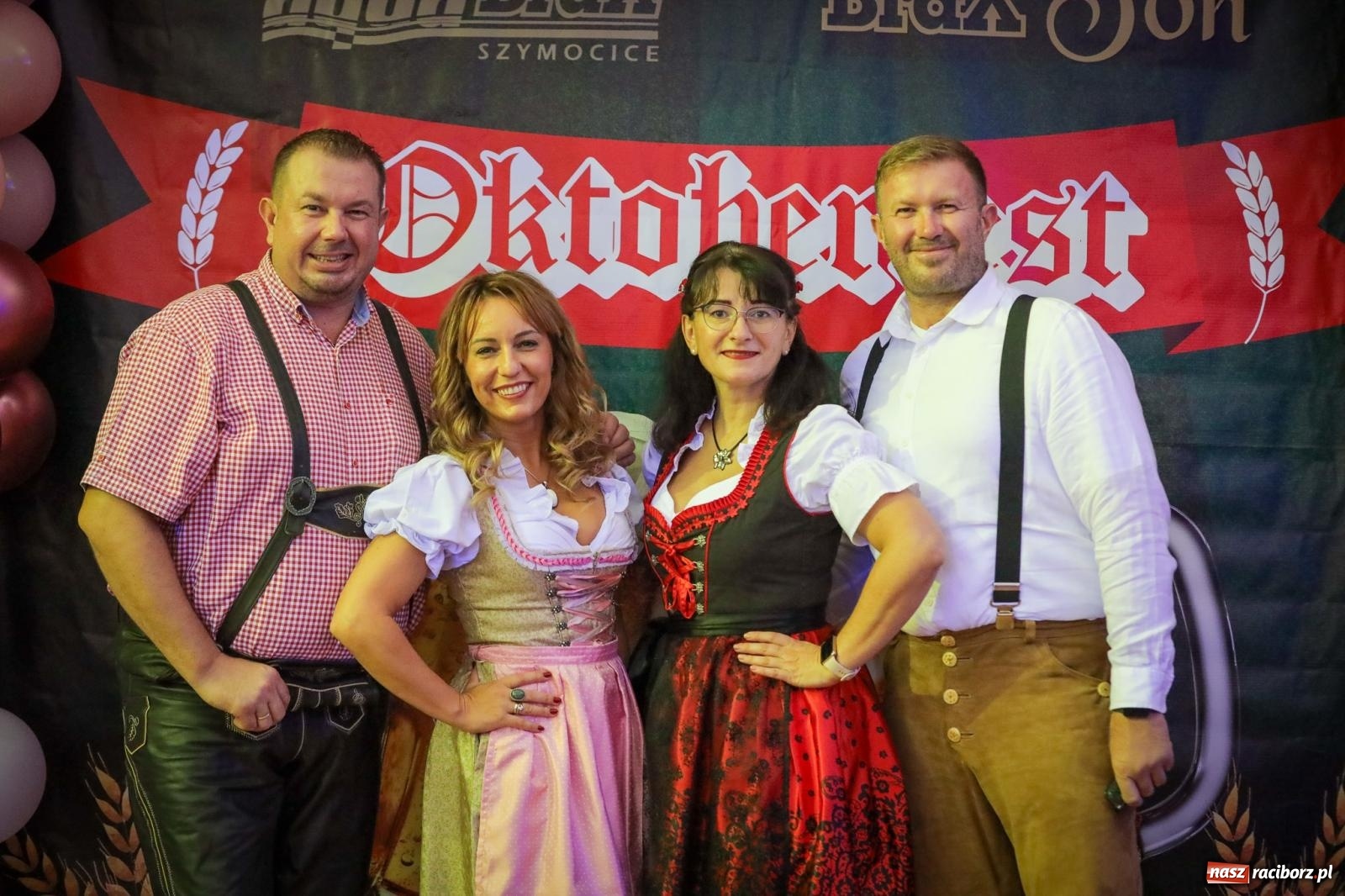 Zdjęcie w galerii na portalu naszraciborz.pl: Szymocice świętowały 25 lat Oktoberfestu. Na scenie Toby i Francesco Napoli [FOTO] wiadomości z regionu