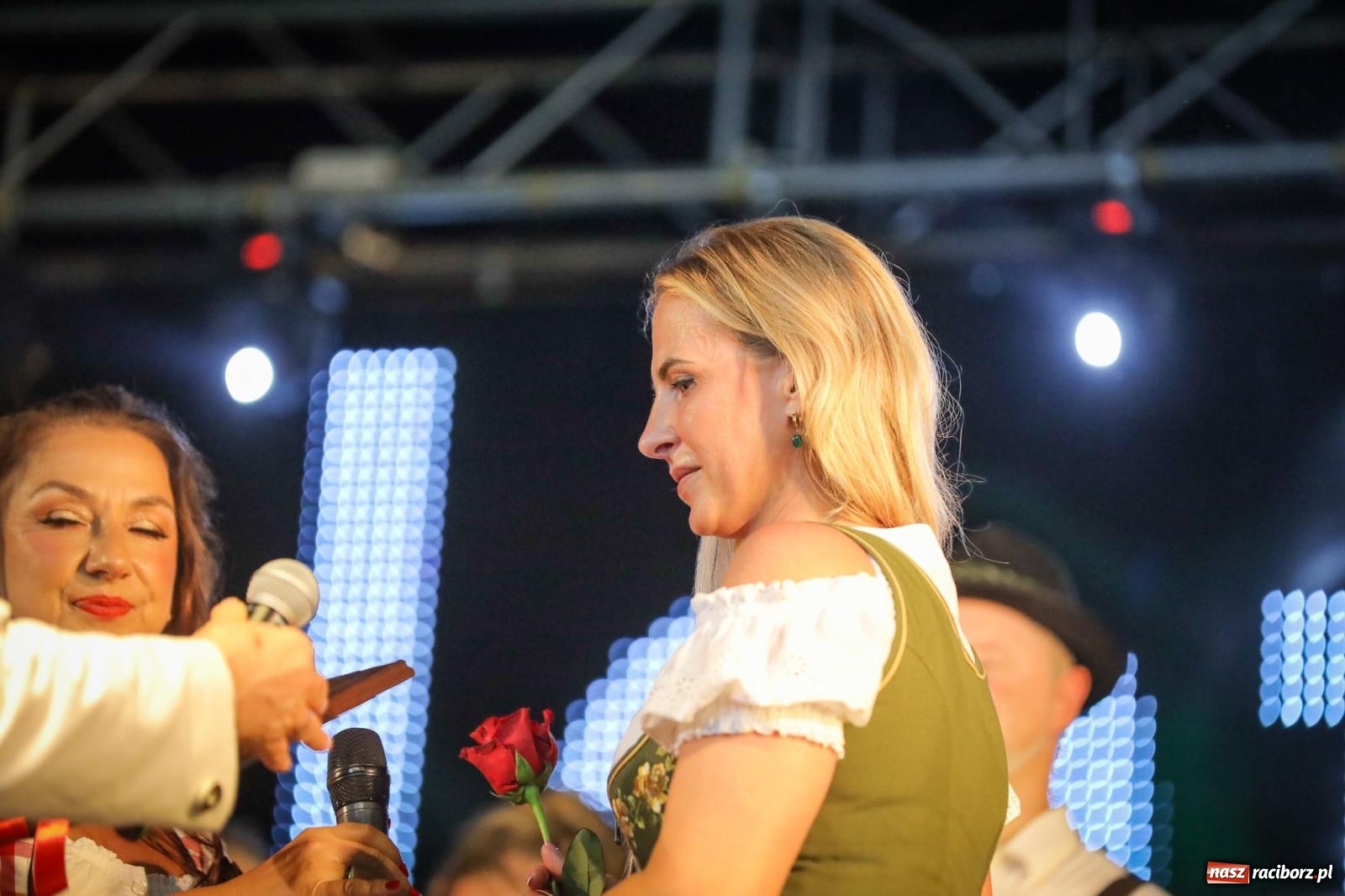 Zdjęcie w galerii na portalu naszraciborz.pl: Szymocice świętowały 25 lat Oktoberfestu. Na scenie Toby i Francesco Napoli [FOTO] wiadomości z regionu