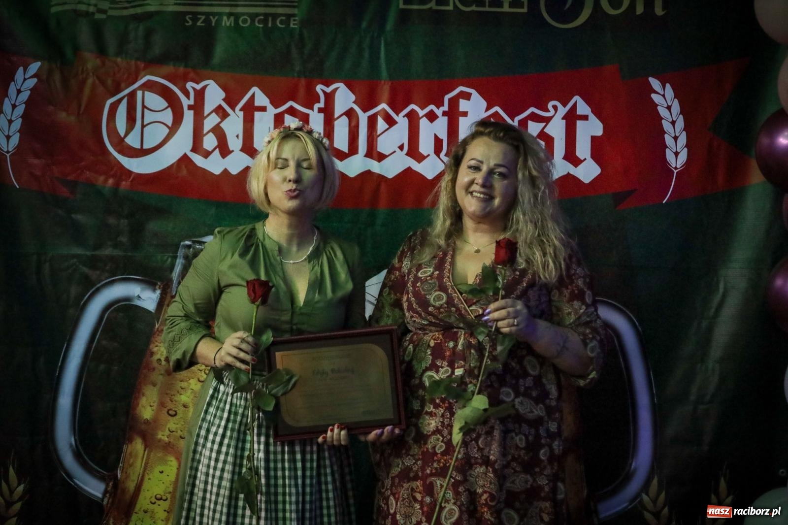 Zdjęcie w galerii na portalu naszraciborz.pl: Szymocice świętowały 25 lat Oktoberfestu. Na scenie Toby i Francesco Napoli [FOTO] wiadomości z regionu