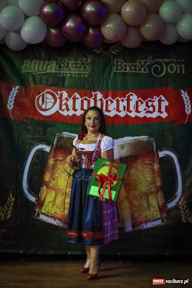 Zdjęcie w galerii na portalu naszraciborz.pl: Szymocice świętowały 25 lat Oktoberfestu. Na scenie Toby i Francesco Napoli [FOTO] wiadomości z regionu
