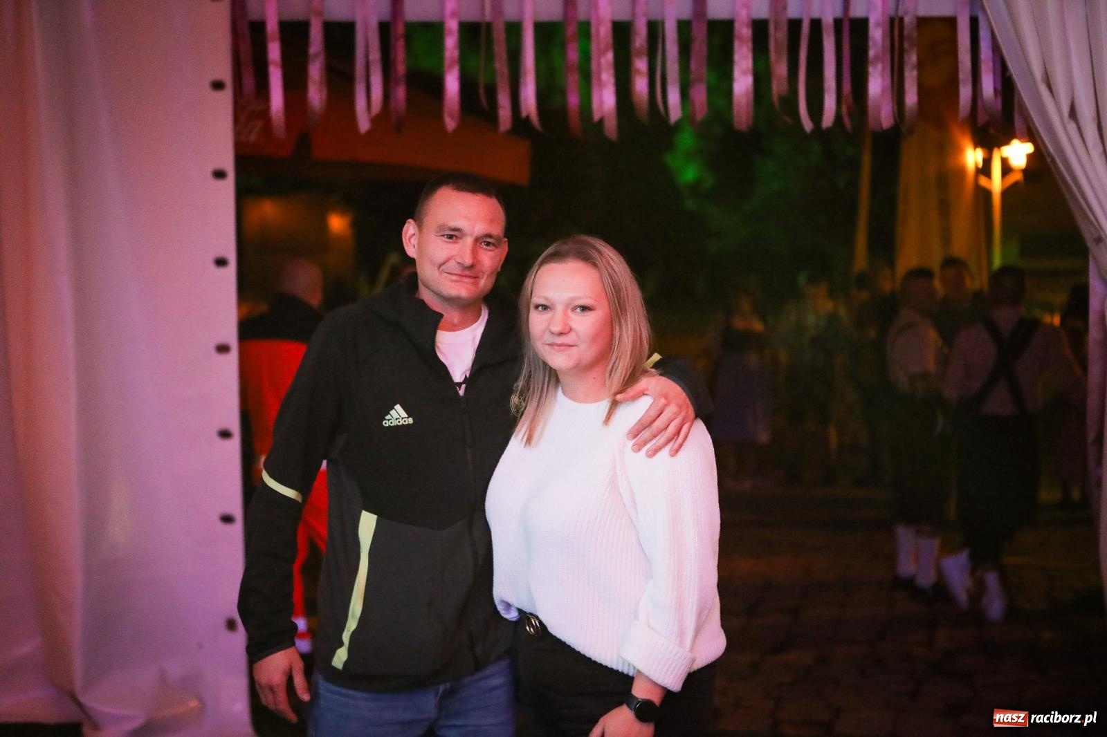 Zdjęcie w galerii na portalu naszraciborz.pl: Szymocice świętowały 25 lat Oktoberfestu. Na scenie Toby i Francesco Napoli [FOTO] wiadomości z regionu