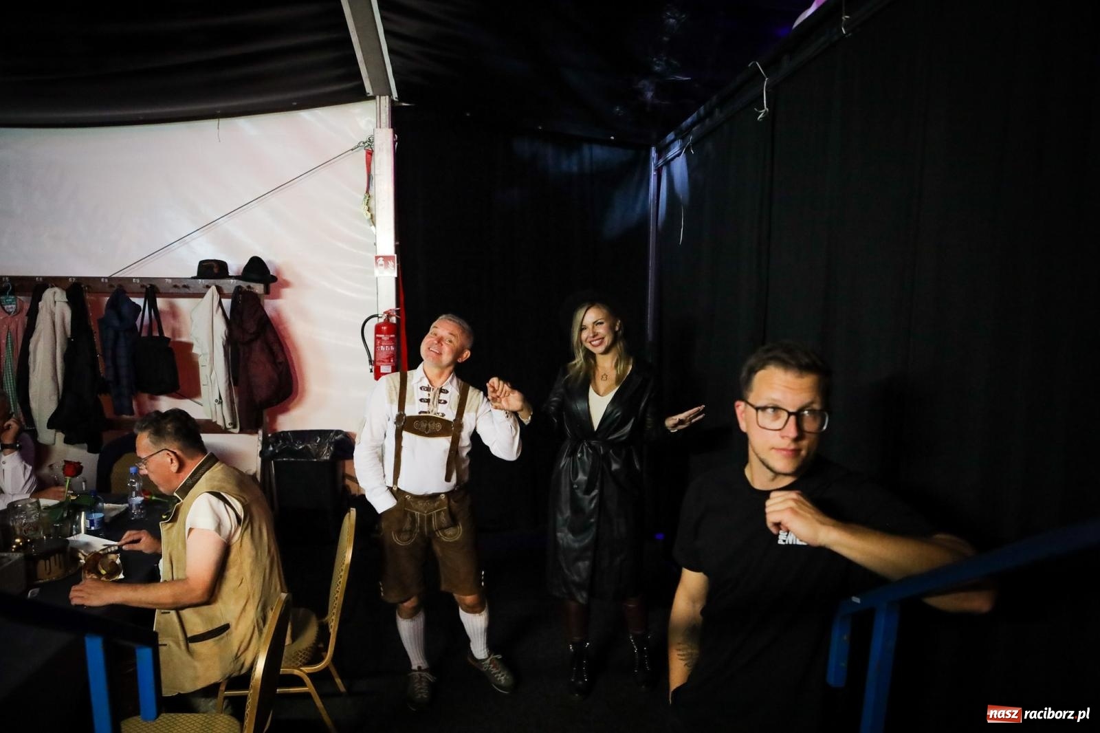 Zdjęcie w galerii na portalu naszraciborz.pl: Szymocice świętowały 25 lat Oktoberfestu. Na scenie Toby i Francesco Napoli [FOTO] wiadomości z regionu