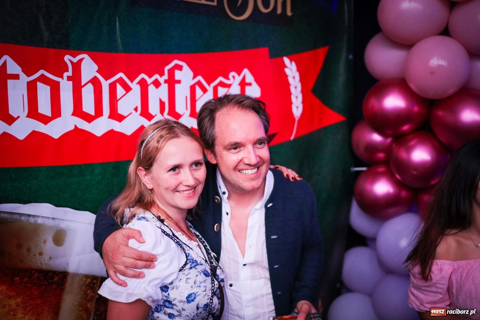 Zdjęcie w galerii na portalu naszraciborz.pl: Szymocice świętowały 25 lat Oktoberfestu. Na scenie Toby i Francesco Napoli [FOTO] wiadomości z regionu