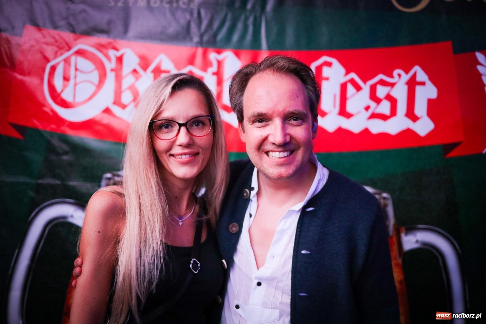 Zdjęcie w galerii na portalu naszraciborz.pl: Szymocice świętowały 25 lat Oktoberfestu. Na scenie Toby i Francesco Napoli [FOTO] wiadomości z regionu