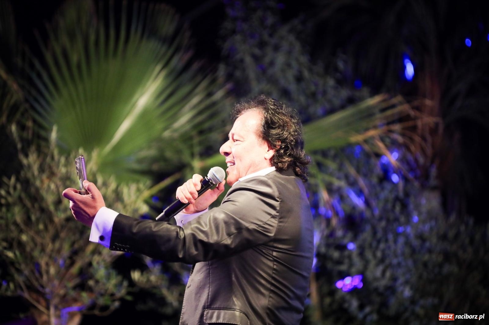 Zdjęcie w galerii na portalu naszraciborz.pl: Szymocice świętowały 25 lat Oktoberfestu. Na scenie Toby i Francesco Napoli [FOTO] wiadomości z regionu