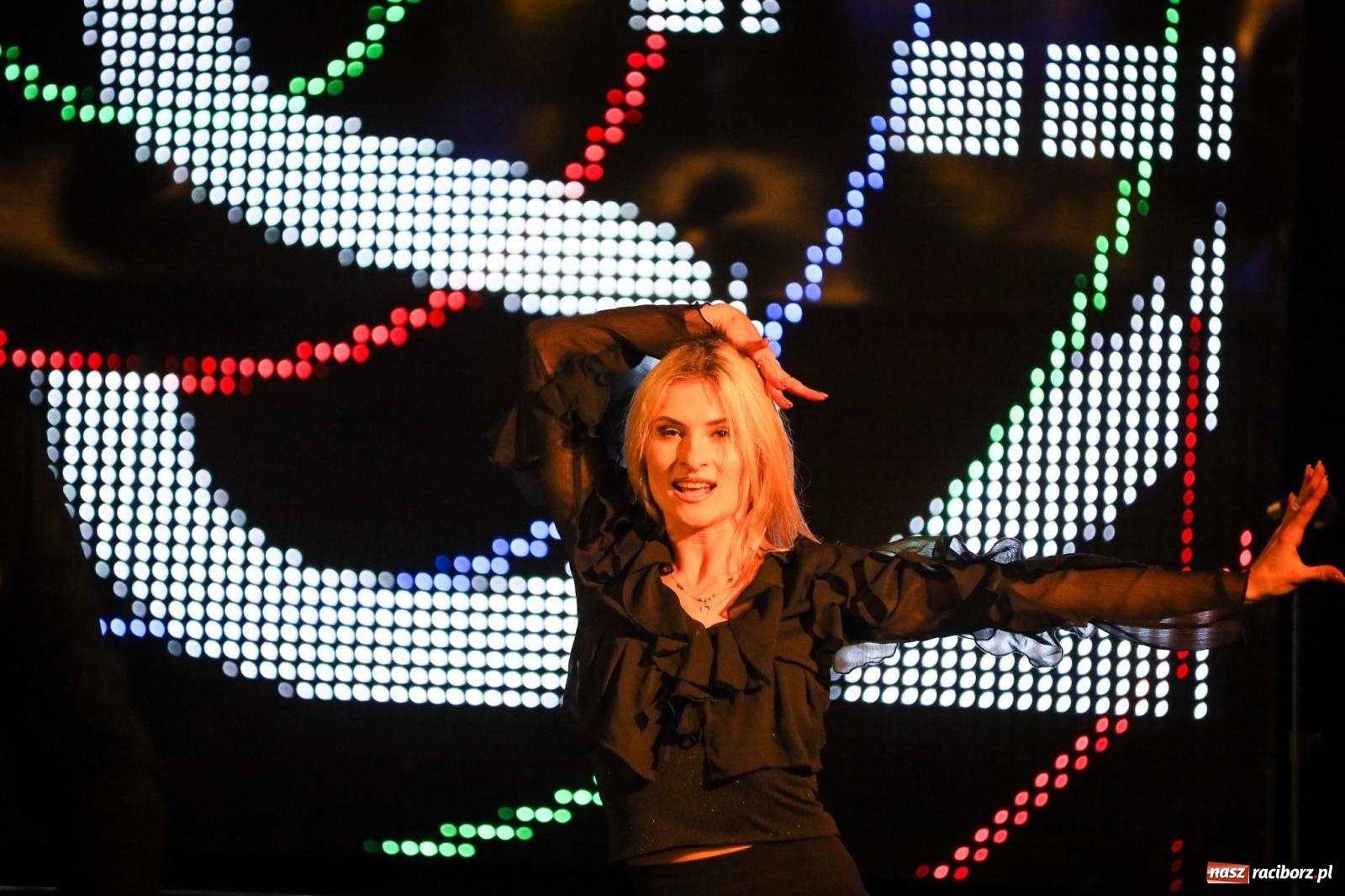 Zdjęcie w galerii na portalu naszraciborz.pl: Szymocice świętowały 25 lat Oktoberfestu. Na scenie Toby i Francesco Napoli [FOTO] wiadomości z regionu