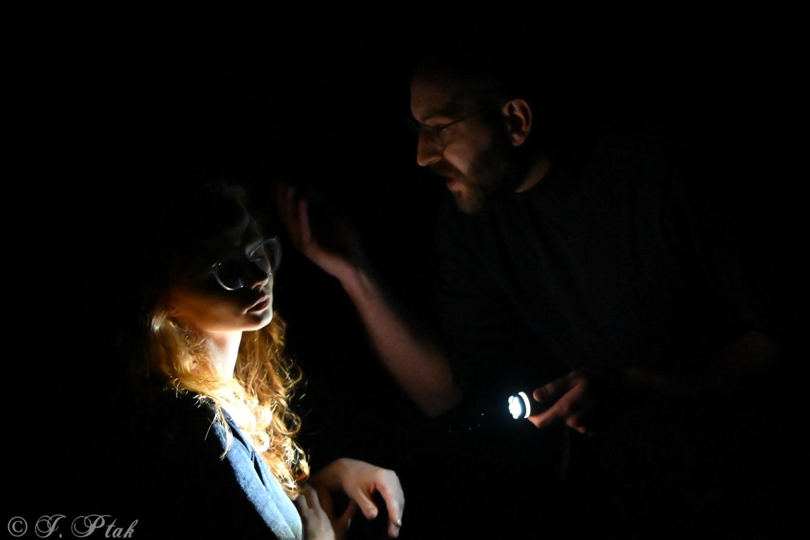 Zdjęcie w galerii na portalu naszraciborz.pl: Kolektyw Artystyczny z Raciborza na deskach Strzechy [FOTO] wiadomości z regionu