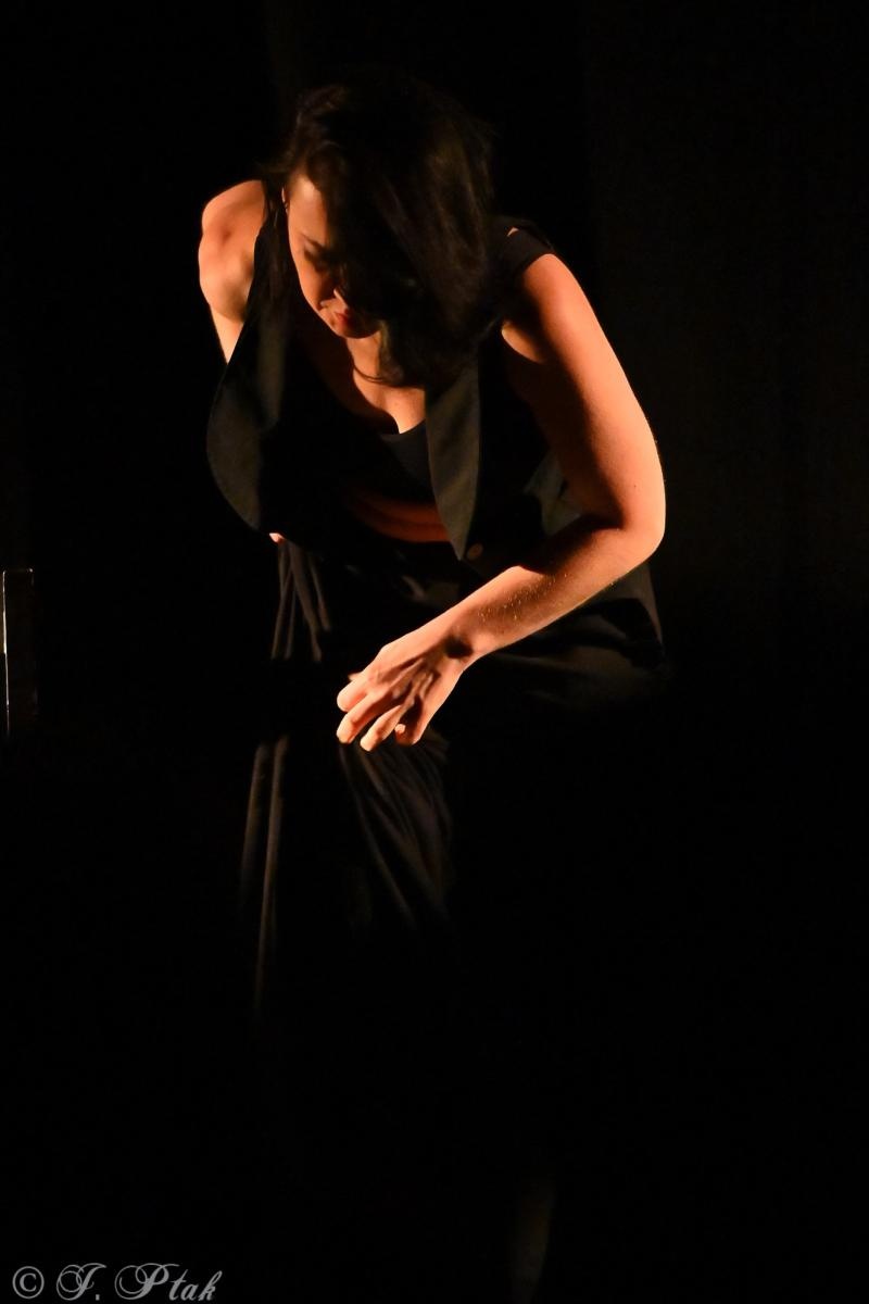 Zdjęcie w galerii na portalu naszraciborz.pl: Kolektyw Artystyczny z Raciborza na deskach Strzechy [FOTO] wiadomości z regionu