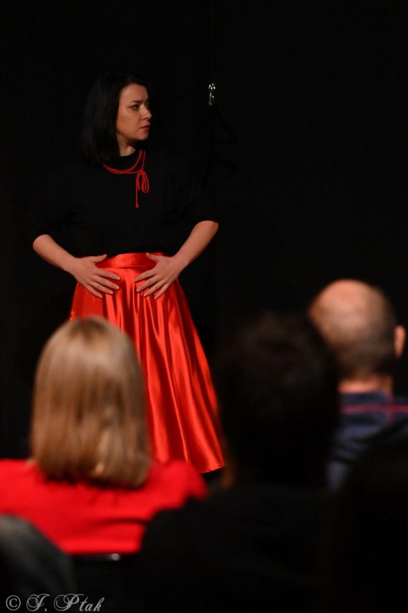 Zdjęcie w galerii na portalu naszraciborz.pl: Kolektyw Artystyczny z Raciborza na deskach Strzechy [FOTO] wiadomości z regionu