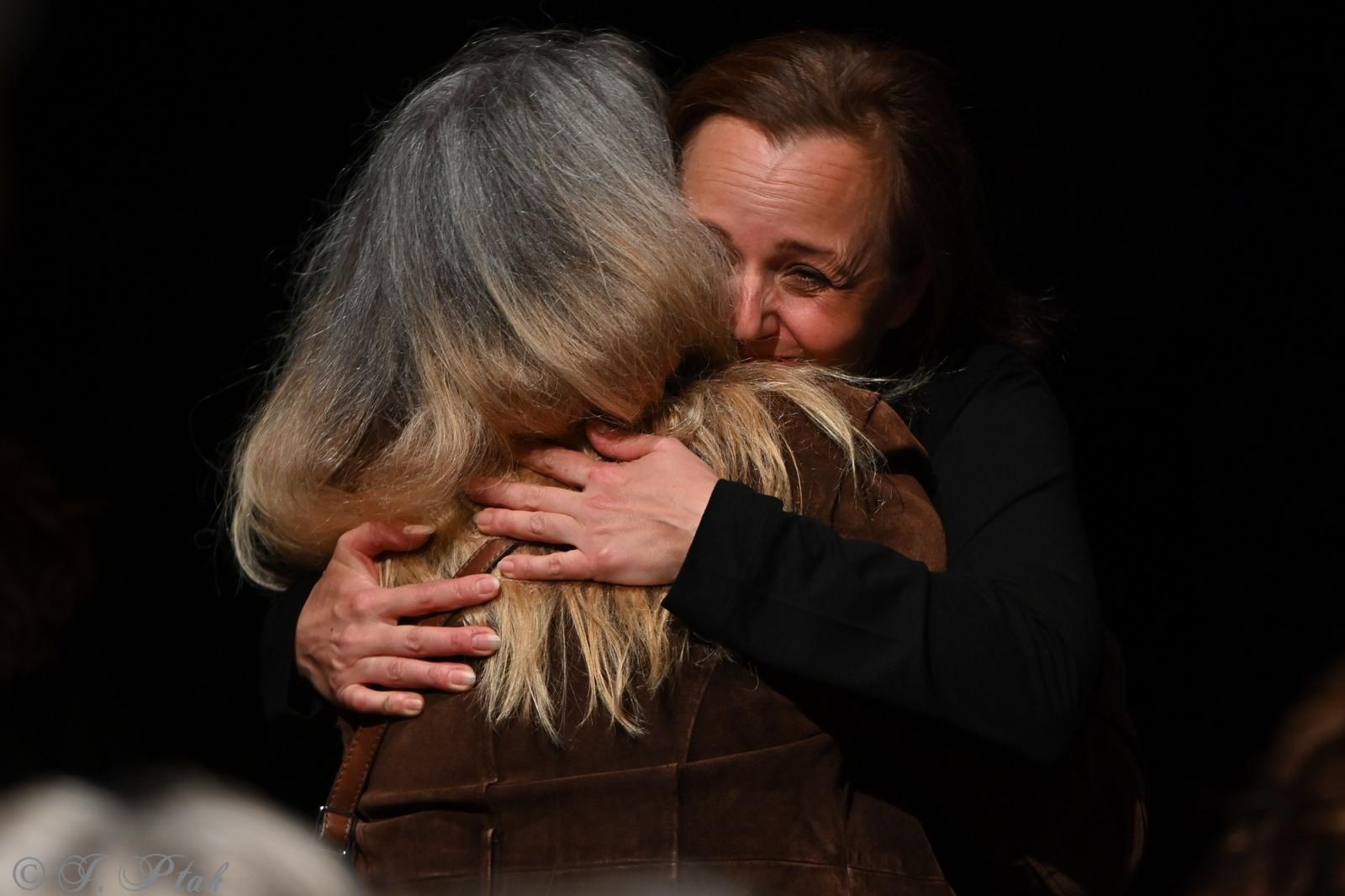 Zdjęcie w galerii na portalu naszraciborz.pl: Kolektyw Artystyczny z Raciborza na deskach Strzechy [FOTO] wiadomości z regionu