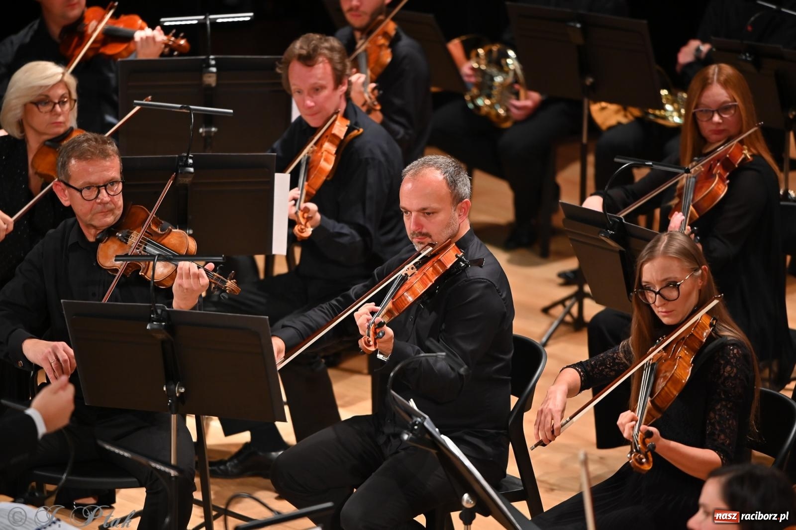 Zdjęcie w galerii na portalu naszraciborz.pl: Finał 20. Międzynarodowego Festiwalu im. Gorczyckiego w Raciborzu wiadomości z regionu