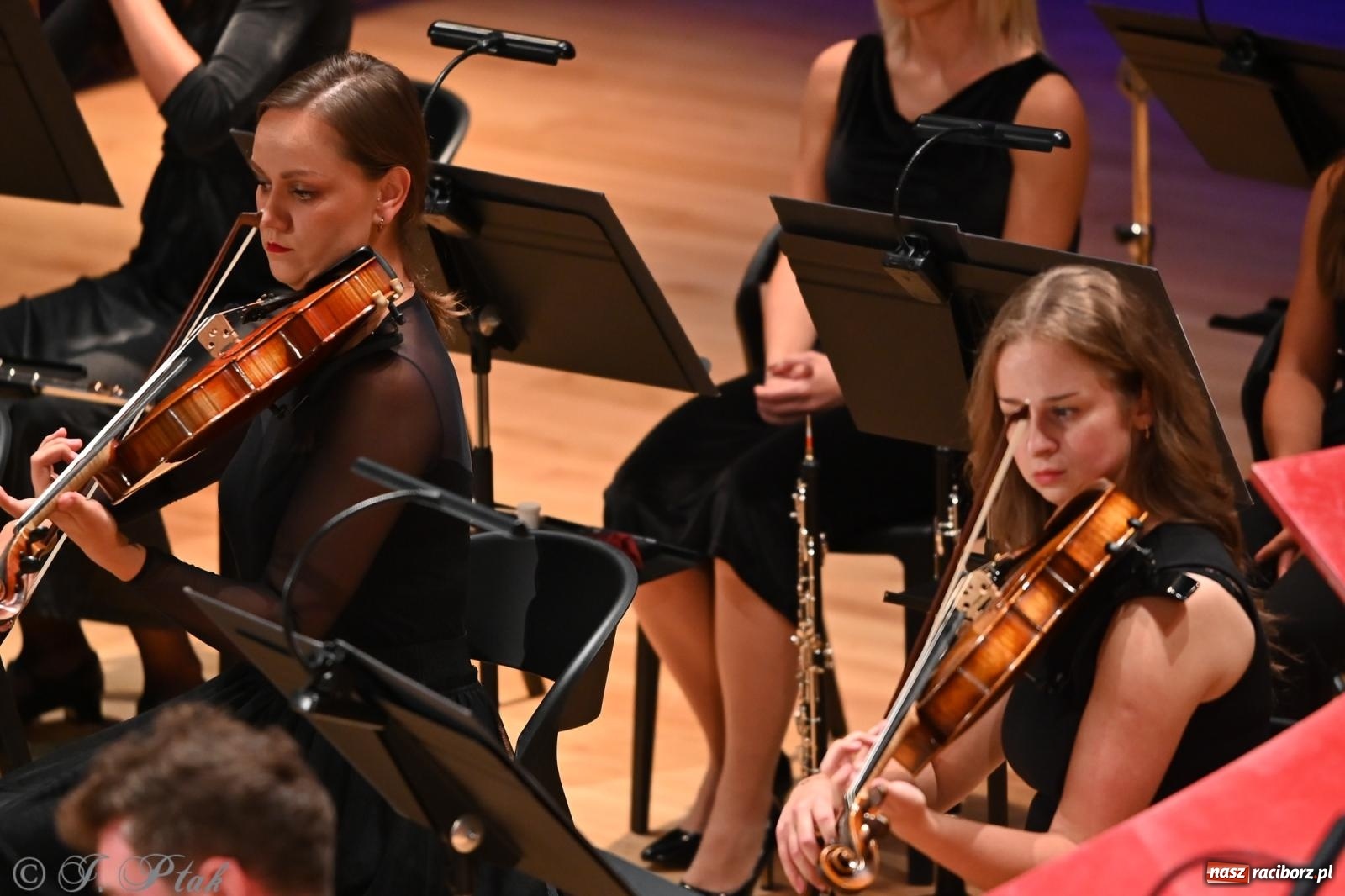 Zdjęcie w galerii na portalu naszraciborz.pl: Finał 20. Międzynarodowego Festiwalu im. Gorczyckiego w Raciborzu wiadomości z regionu
