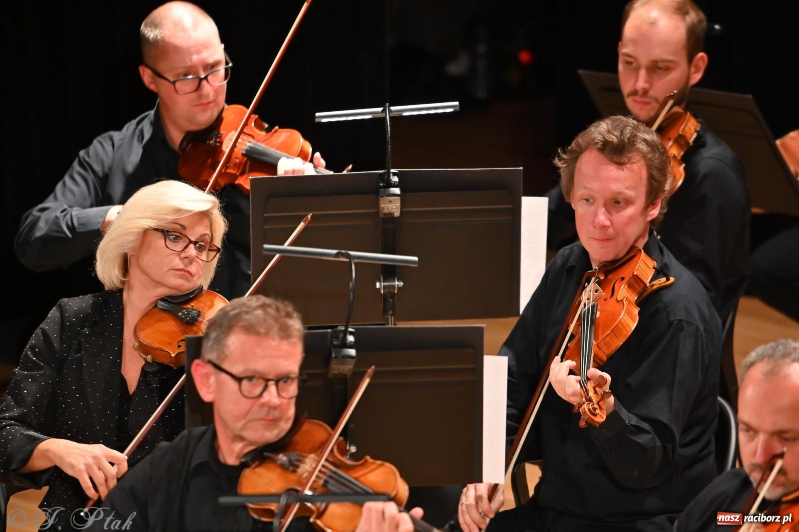 Zdjęcie w galerii na portalu naszraciborz.pl: Finał 20. Międzynarodowego Festiwalu im. Gorczyckiego w Raciborzu wiadomości z regionu