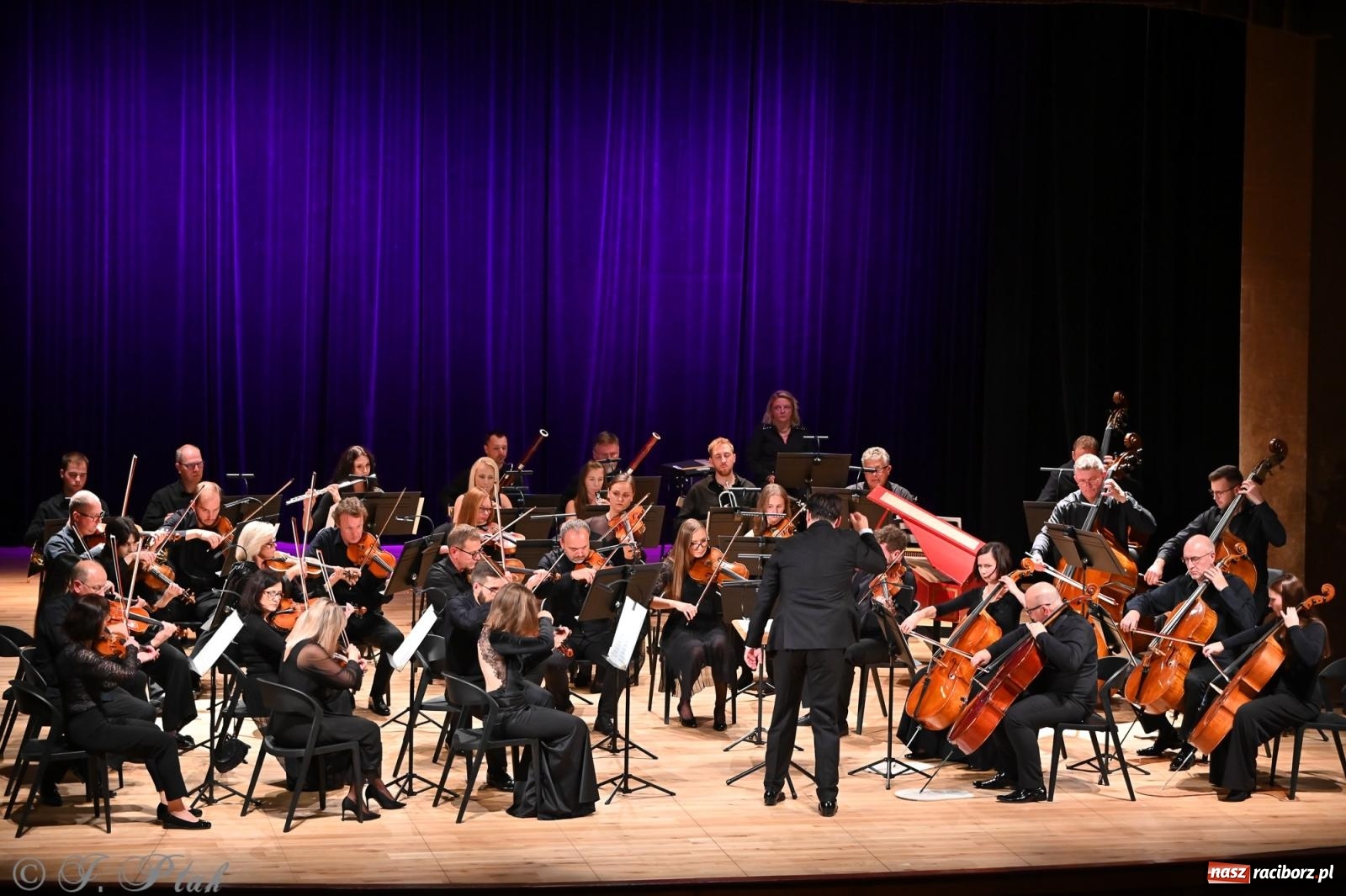 Zdjęcie w galerii na portalu naszraciborz.pl: Finał 20. Międzynarodowego Festiwalu im. Gorczyckiego w Raciborzu wiadomości z regionu