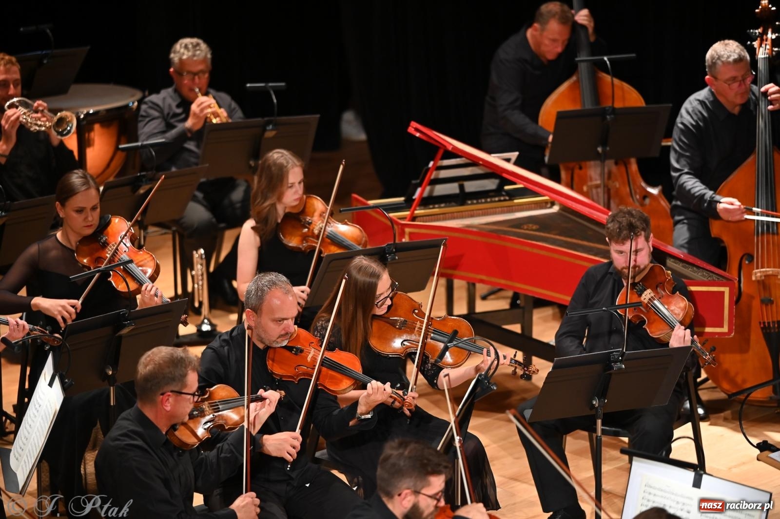 Zdjęcie w galerii na portalu naszraciborz.pl: Finał 20. Międzynarodowego Festiwalu im. Gorczyckiego w Raciborzu wiadomości z regionu