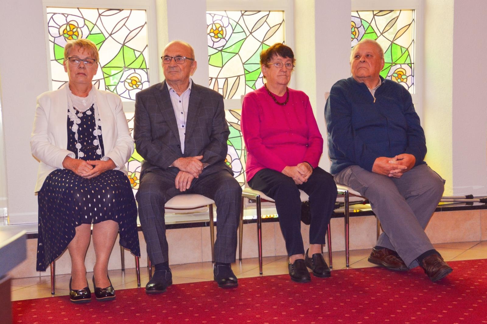 Zdjęcie w galerii na portalu naszraciborz.pl: Złote Gody w USC. Prezydent Raciborza wręczył medale za Długoletnie Pożycie Małżeńskie wiadomości z regionu