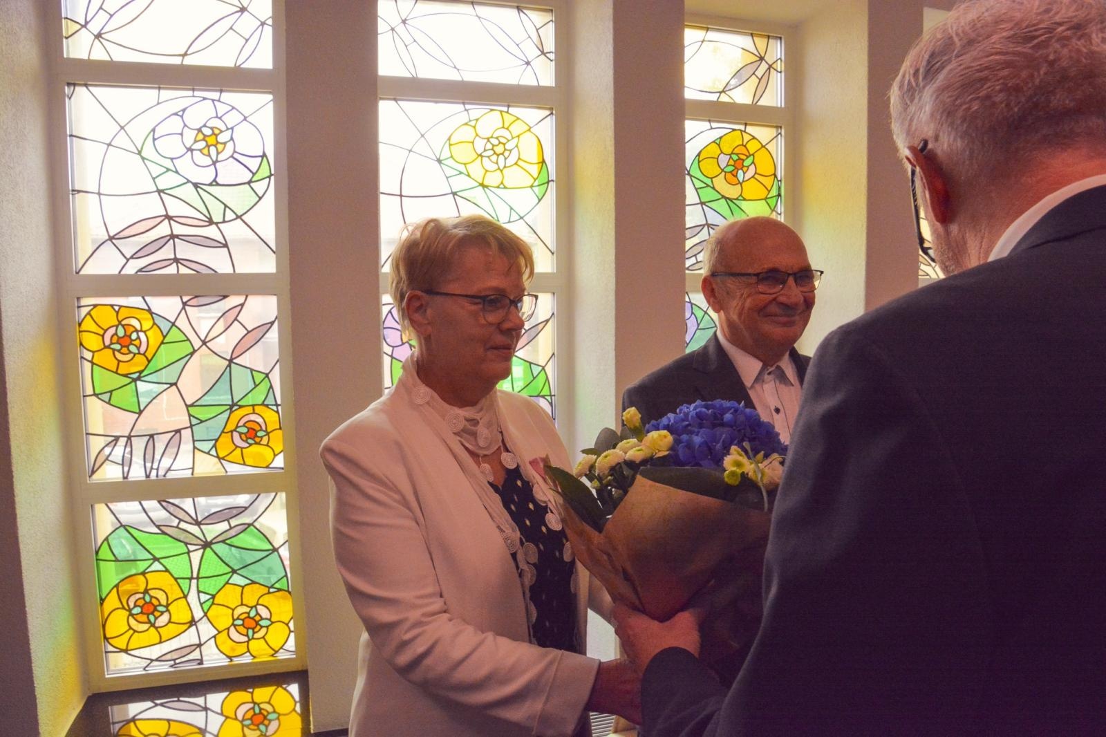 Zdjęcie w galerii na portalu naszraciborz.pl: Złote Gody w USC. Prezydent Raciborza wręczył medale za Długoletnie Pożycie Małżeńskie wiadomości z regionu