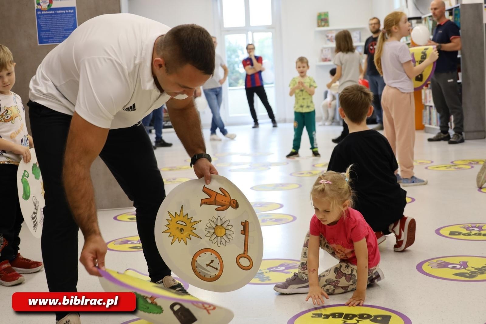 Zdjęcie w galerii na portalu naszraciborz.pl: Sportowa sobota w raciborskiej bibliotece wiadomości z regionu
