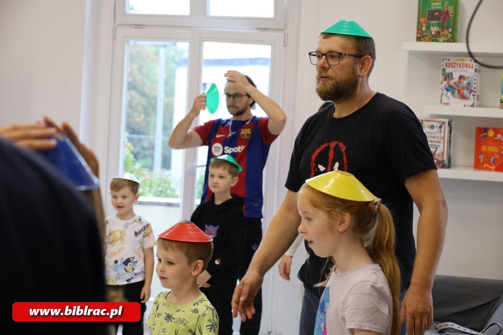 Zdjęcie w galerii na portalu naszraciborz.pl: Sportowa sobota w raciborskiej bibliotece wiadomości z regionu