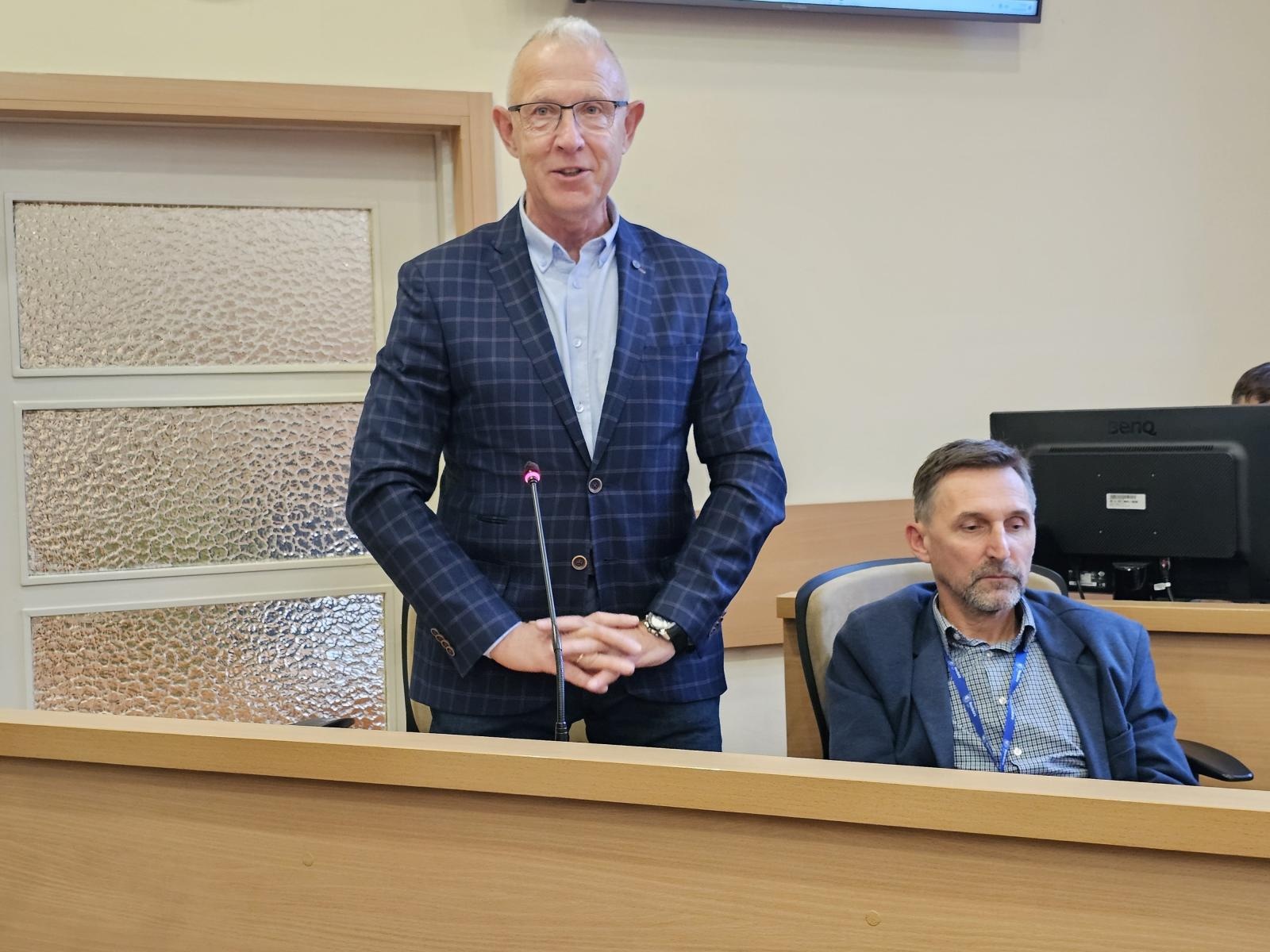 Zdjęcie w galerii na portalu naszraciborz.pl: Ostatnia sesja Młodzieżowej Rady Miasta Racibórz w kadencji 2023–2025 wiadomości z regionu