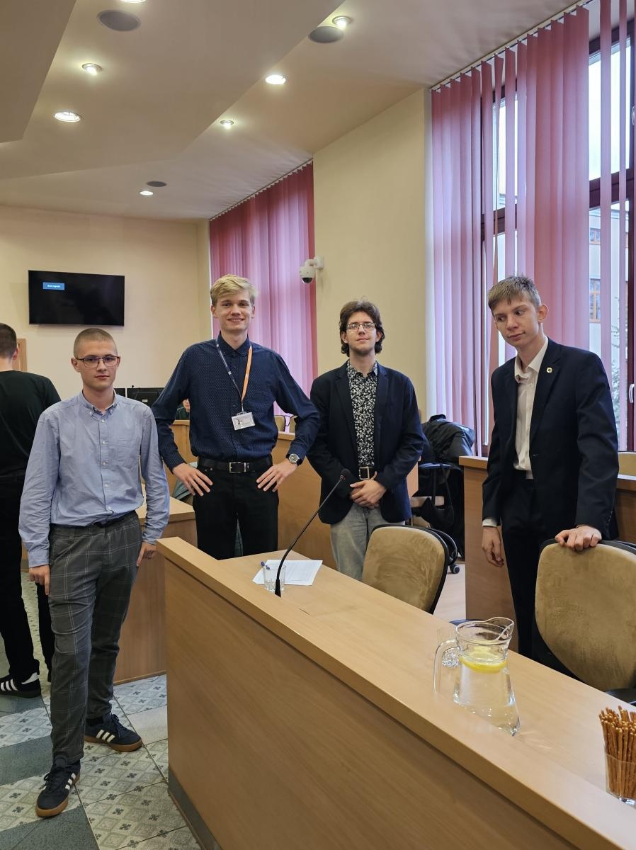 Zdjęcie w galerii na portalu naszraciborz.pl: Ostatnia sesja Młodzieżowej Rady Miasta Racibórz w kadencji 2023–2025 wiadomości z regionu