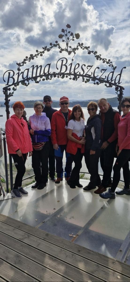 Zdjęcie w galerii na portalu naszraciborz.pl: Bieszczady zdobyte – raciborscy turyści na Tarnicy i Solinie wiadomości z regionu