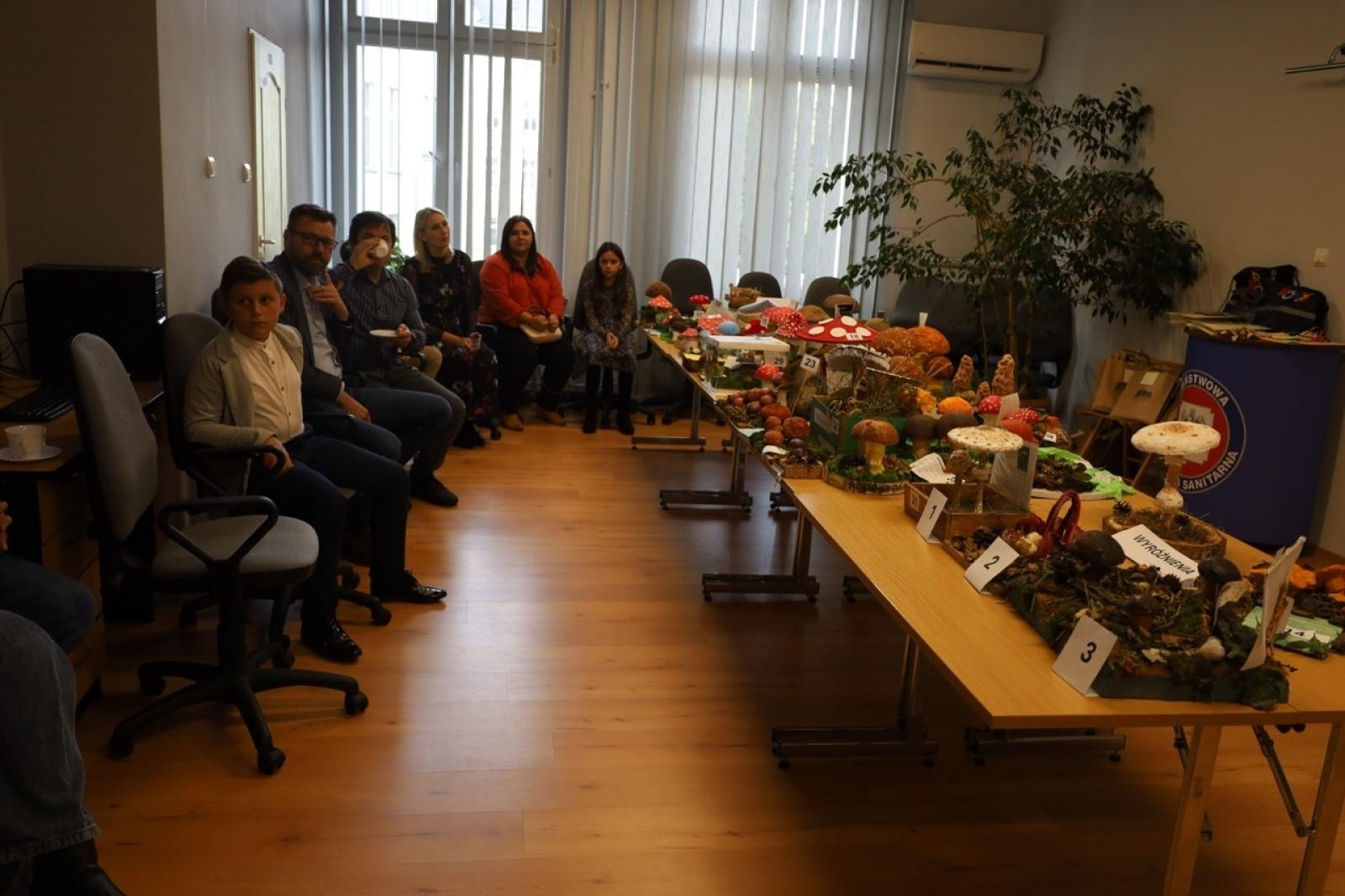 Zdjęcie w galerii na portalu naszraciborz.pl: Rozstrzygnięcie konkursu Bezpieczne Grzybobranie 2025 wiadomości z regionu