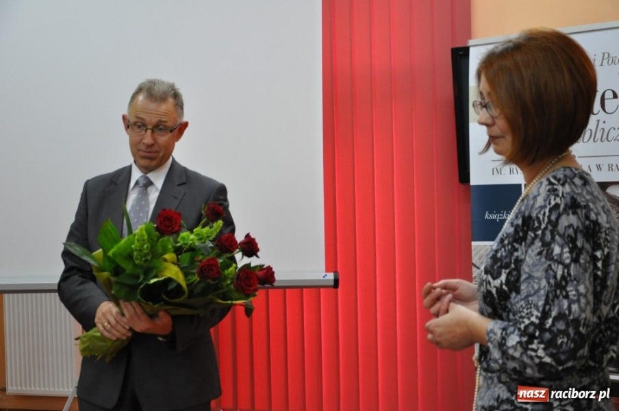 Zdjęcie w galerii na portalu naszraciborz.pl: Zabrakło nocy w bibliotece dla dorosłych wiadomości z regionu