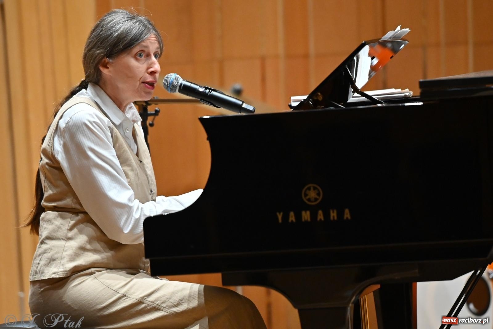 Zdjęcie w galerii na portalu naszraciborz.pl: Polacy w Brazylii – koncert pieśni chrześcijańskich w Raciborzu [FOTO i WIDEO] wiadomości z regionu