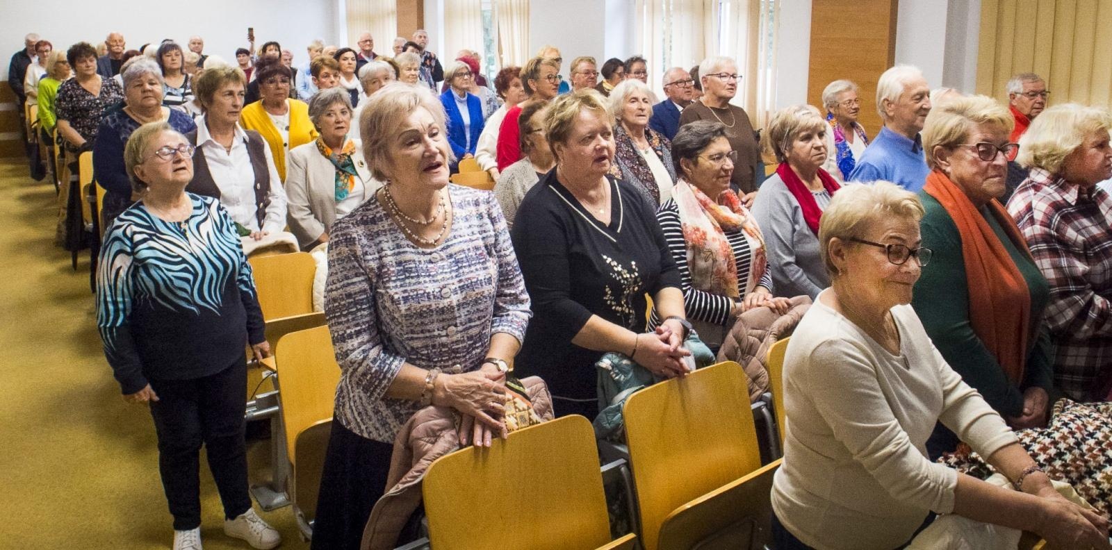 Zdjęcie w galerii na portalu naszraciborz.pl: Raciborscy seniorzy rozpoczęli nowy rok akademicki wiadomości z regionu