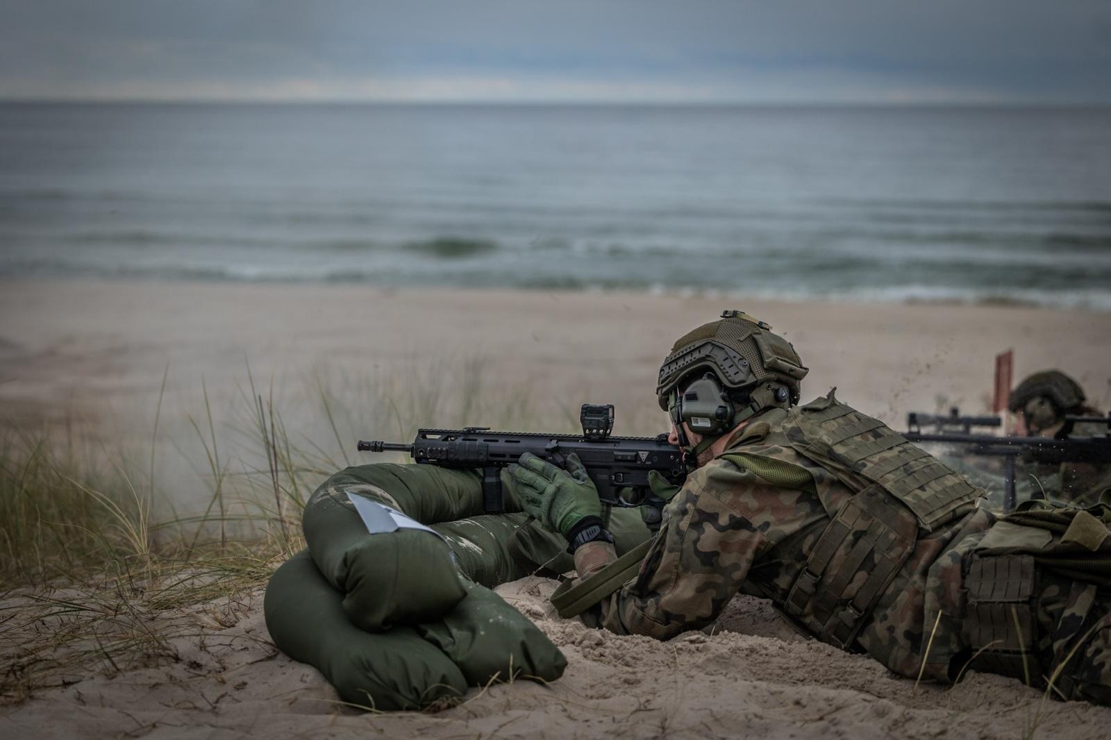 Zdjęcie w galerii na portalu naszraciborz.pl: Śląscy żołnierze WOT triumfowali podczas zawodów użyteczno-taktycznych w Ustce wiadomości z regionu