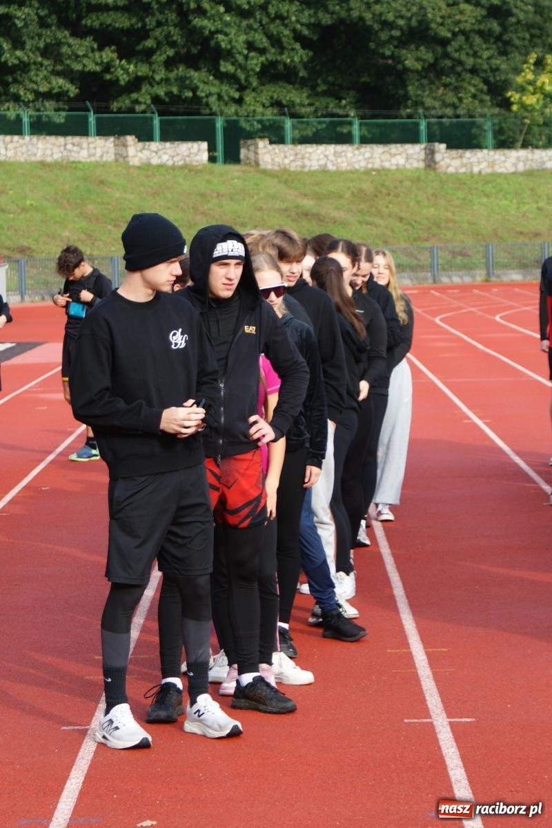 Zdjęcie w galerii na portalu naszraciborz.pl: Ekonomik nie zwalnia tempa – ponad 600 km w Biegu Erasmusa wiadomości z regionu